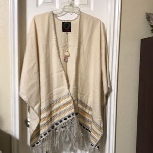 Johnny Was Aro Poncho. NWT